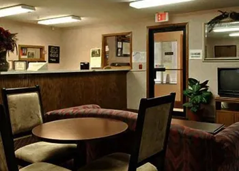 Americas Best Value Inn Beardstown hotel thumbnail 2