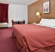 Americas Best Value Inn Beardstown hotel detail image 4