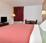 Americas Best Value Inn Beardstown hotel detail image 5