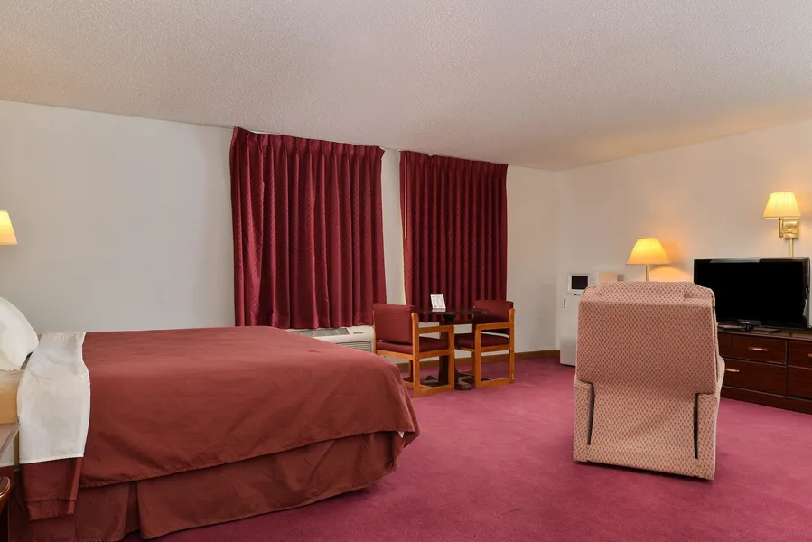Americas Best Value Inn Beardstown hotel detail image 6