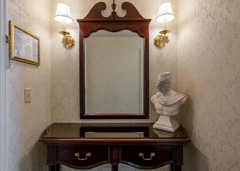 Bristol Hotel, Boutique Collection hotel thumbnail 2