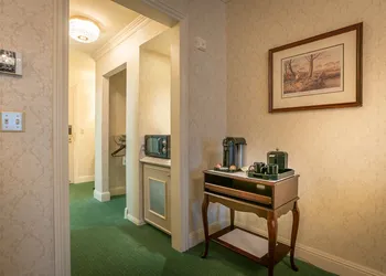 Bristol Hotel, Boutique Collection hotel thumbnail 7