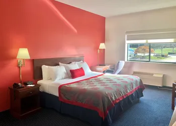 Ramada Limited Mount Sterling hotel thumbnail 6