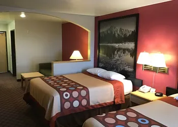 Super 8 by Wyndham Heyburn/Burley Area hotel thumbnail 7