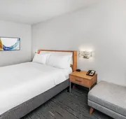 Holiday Inn Express & Suites Lonoke by IHG hotel detail image 7