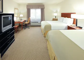 Holiday Inn Express Hotel & Suites Pine Bluff / Pines Mall by IHG hotel thumbnail 7