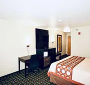 Super 8 by Wyndham Crossville TN hotel detail image 7