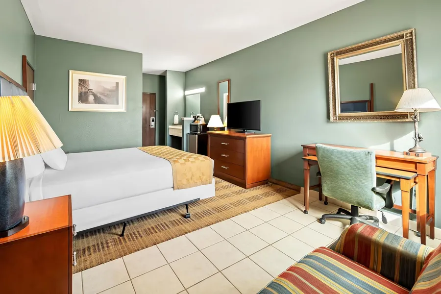 Americas Best Value Inn Somerville hotel detail image 6