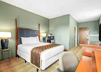 Americas Best Value Inn Somerville hotel thumbnail 8