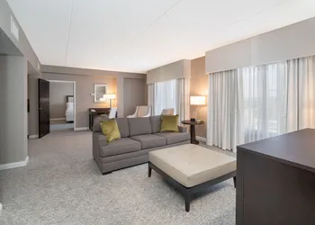 Holiday Inn Wilmington by IHG hotel thumbnail 8