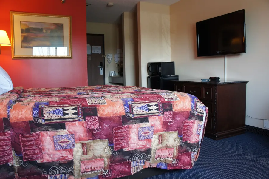 Coratel Inn and Suites Maple Grove hotel detail image 6