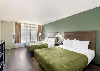 Quality Inn & Suites Santee I-95 hotel thumbnail 8