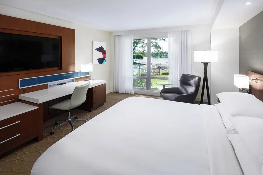 South Sioux City Marriott Riverfront hotel detail image 6