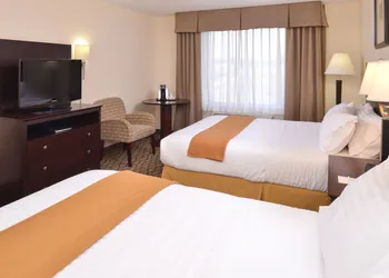 Holiday Inn Express St. Croix Valley by IHG hotel thumbnail 4