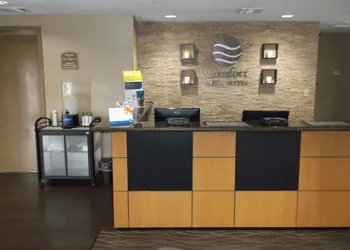 Comfort Inn & Suites Seguin hotel thumbnail 5