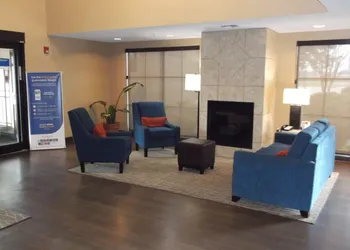 Comfort Inn & Suites Seguin hotel thumbnail 6