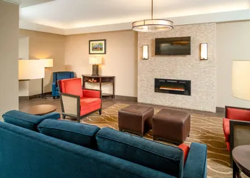 Comfort Inn & Suites Grundy hotel thumbnail 3