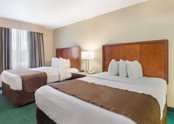 MainStay Suites Roanoke Airport hotel thumbnail 6