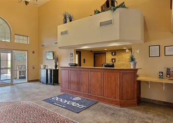 Boarders Inn & Suites by Cobblestone Hotels - Shawano hotel thumbnail 4