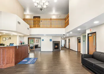 Boarders Inn & Suites by Cobblestone Hotels - Shawano hotel thumbnail 7