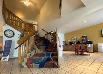 Rodeway Inn Salina North hotel thumbnail 2