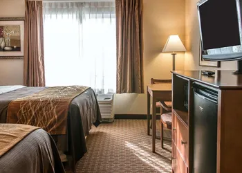 Quality Inn Near Interstate I94 hotel thumbnail 8