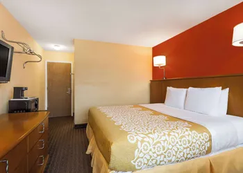 Days Inn by Wyndham Chincoteague Island hotel thumbnail 3