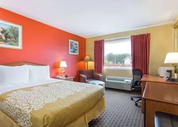 Days Inn by Wyndham Chincoteague Island hotel thumbnail 4