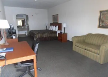 Quality Inn & Suites Rio Grande City hotel thumbnail 7