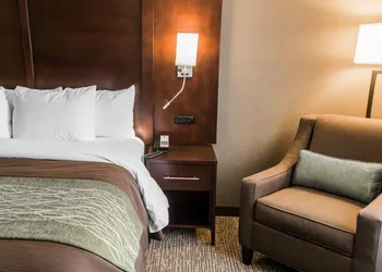 Comfort Inn & Suites Pharr - McAllen hotel thumbnail 6