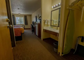 Thunderbird Lodge hotel thumbnail 6