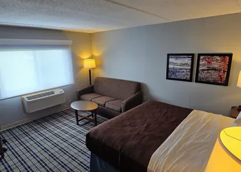 AmericInn by Wyndham Austin hotel thumbnail 8