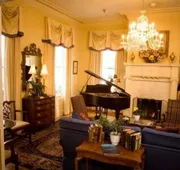 1842 Inn hotel detail image 3