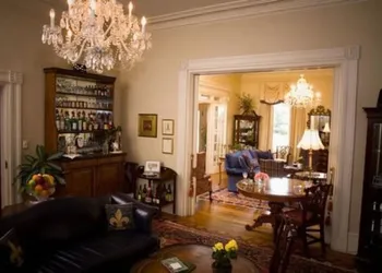 1842 Inn hotel thumbnail 7