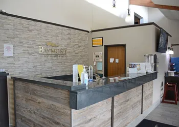 Baymont by Wyndham Waupun hotel thumbnail 2