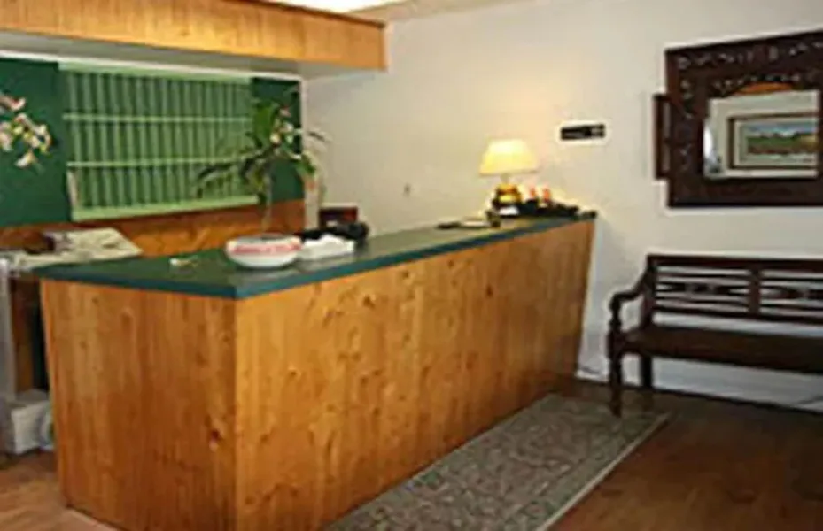 Community Court Motel hotel detail image 2