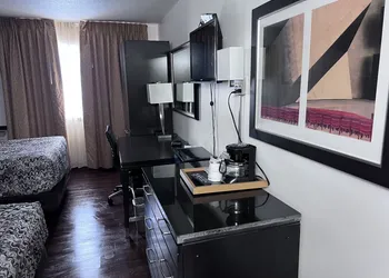 AmeriVu Inn hotel thumbnail 4