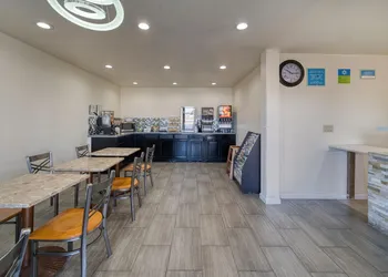 SureStay Hotel by Best Western Williams hotel thumbnail 4