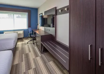 Holiday Inn Express Sunnyvale - Silicon Valley by IHG hotel thumbnail 5