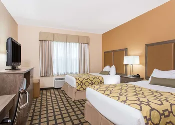 Baymont by Wyndham Plymouth hotel thumbnail 5