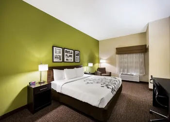 Sleep Inn & Suites Valdosta Mall Area hotel thumbnail 5