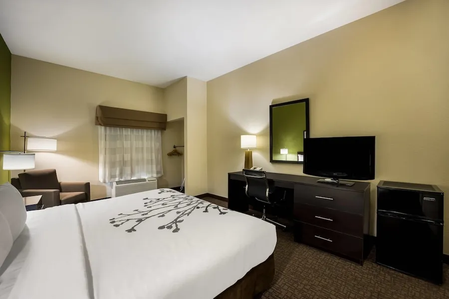 Sleep Inn & Suites Valdosta Mall Area hotel detail image 6