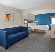 Holiday Inn Express Hotel & Suites Dover by IHG hotel detail image 4