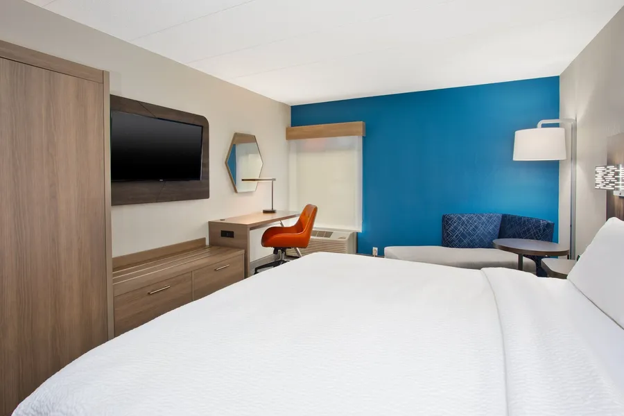 Holiday Inn Express Hotel & Suites Dover by IHG hotel detail image 6