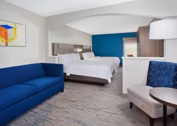 Holiday Inn Express Hotel & Suites Dover by IHG hotel thumbnail 7