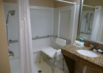 Holiday Inn Express Greensburg by IHG hotel thumbnail 3