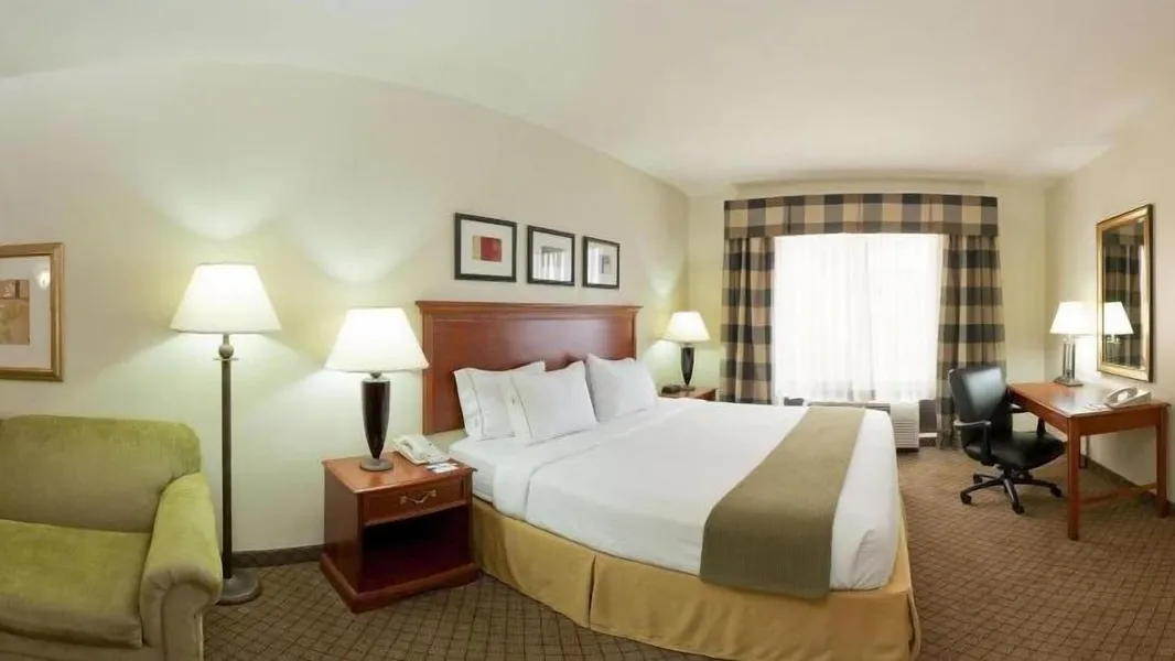 Holiday Inn Express & Suites Flowood by IHG hotel detail image 2