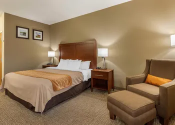 Comfort Inn Walcott near Davenport hotel thumbnail 5