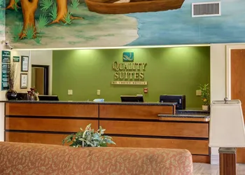 Quality Suites Baton Rouge East - Denham Springs hotel thumbnail 8