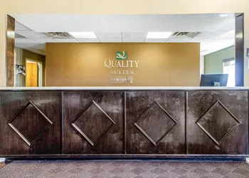 Quality Suites Corbin North hotel thumbnail 5